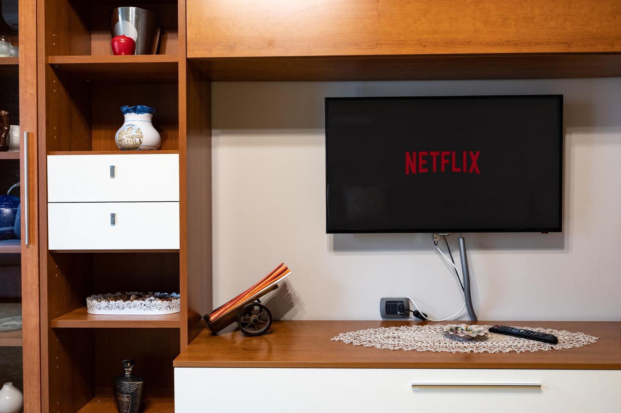 Big Air Conditioning Wifi Netflix 90 Mq * Rom