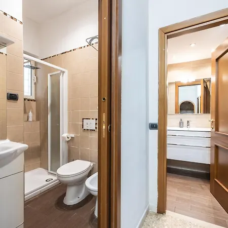 Big Apartment Rome Air Conditioning Wifi Netflix 90 Mq Exterior photo